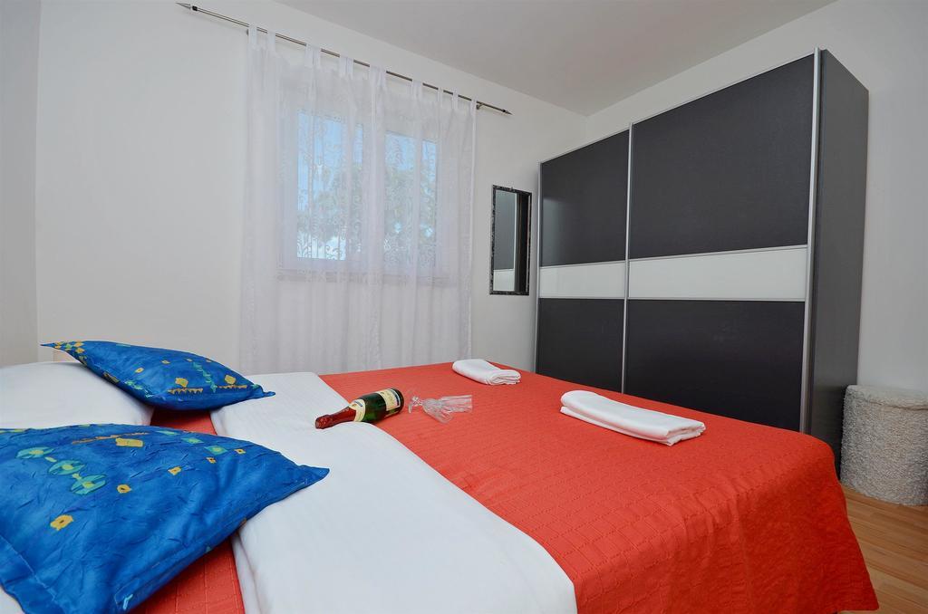 Apartments Danica Vodice Exterior foto