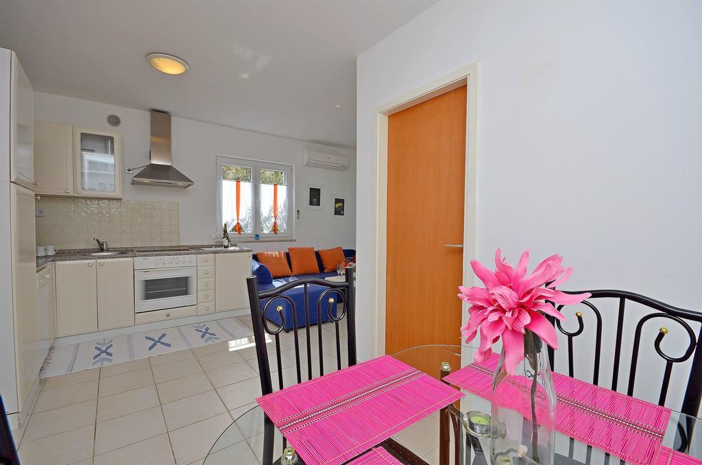 Apartments Danica Vodice Exterior foto